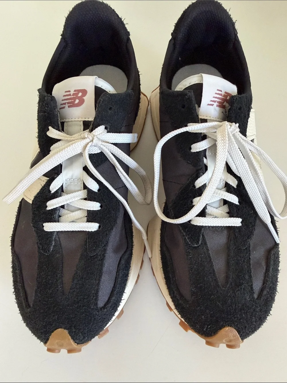 New Balance 327 Sneaker